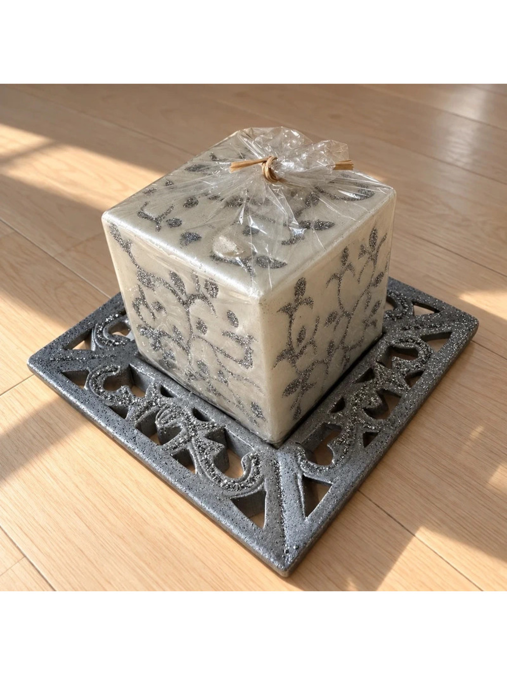 Made in Italy Silver Candle Holder Plate with Decorative Cube Candle